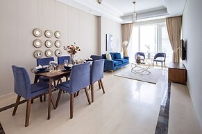 Opulent 2BR With Study In Downtown Dubai