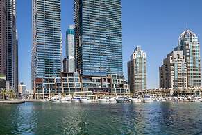 Magnificent Marina Views in This Elegant 3br!