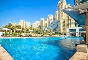 Upscale 1BR - Sea Views - Direct Beach Access!