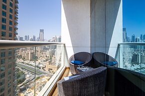 Rustic And Vibrant Studio Apartment In Downtown Dubai
