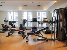 Sleek & Sophisticated 2BR With Study Within Downtown Dubai!