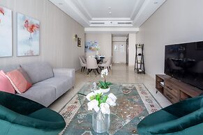 Rich & Vibrant 2BR With Study in Downtown Dubai