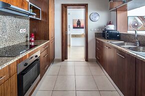 Unique & Stylish 1BR w/ Incomparable Marina Views!
