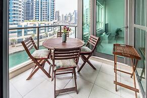 Unique & Stylish 1BR w/ Incomparable Marina Views!