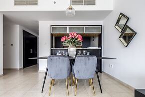 Striking 1BR in Dubai Marina - Minutes From Beach
