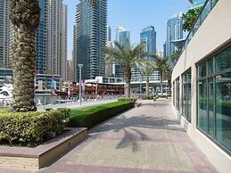 Striking 1BR in Dubai Marina - Minutes From Beach