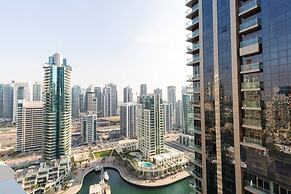 Visually Stunning 2BR in Dubai Marina - Sleeps 5!