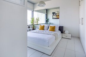 Splendid 1BR in Difc With Burj Khalifa Views
