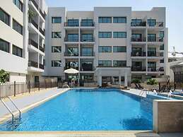 Regal 1BR Apartment With Tranquil Settings in Jvc!