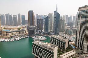 Radiant & Alluring 1BR Apartment W/ Marina Views