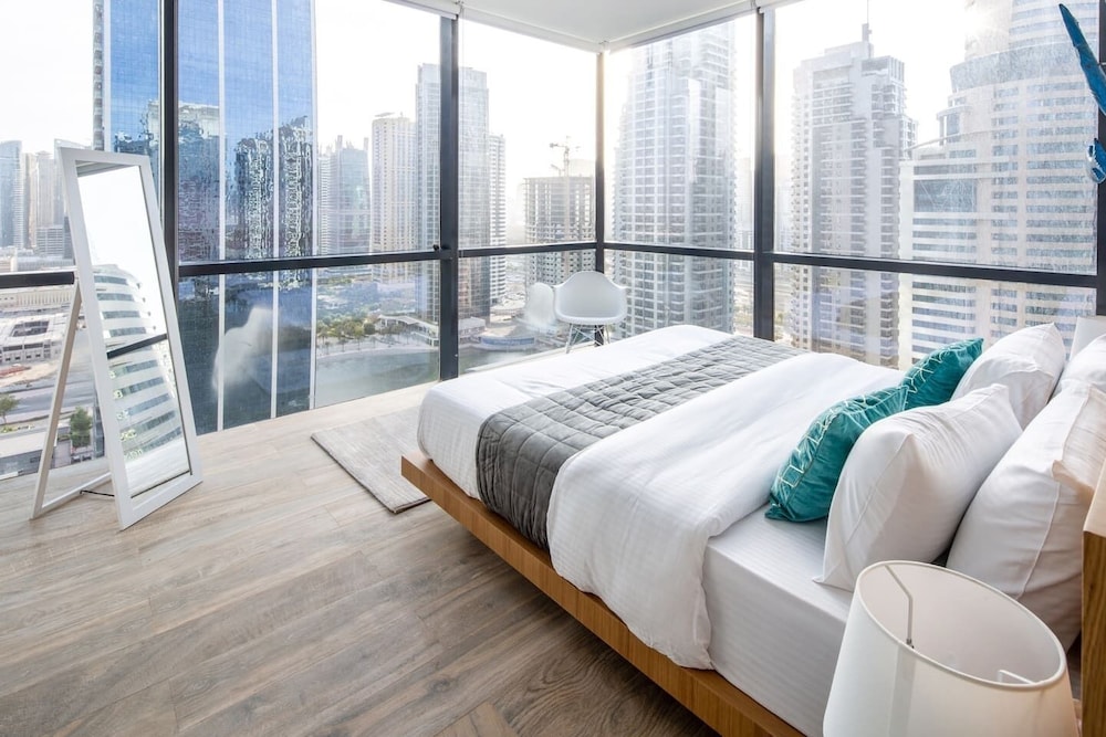 Scandinavian Living in This Modern 2BR in Jlt!