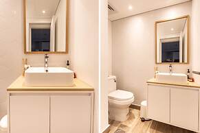 Scandinavian Living in This Modern 2BR in Jlt!