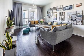 Unique & Contemporary 2BR in Dubai Marina!
