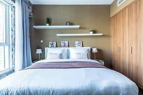 Unique & Contemporary 2BR in Dubai Marina!