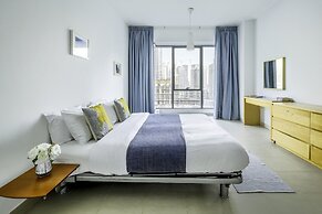 Top-notch 2BR With Magical Marina Views!
