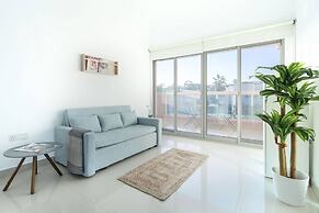 Spectacular Al Wasl Villa - With Private Pool