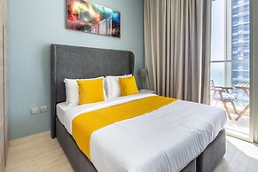 Ultramodern Studio With Sublime Decors in Dubai Marina