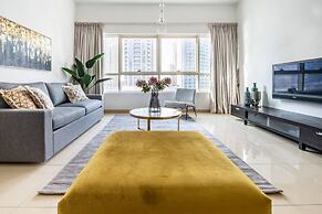 Timelessly Modern 3BR w/ Fascinating Marina Views!