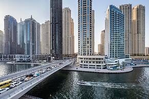 Timelessly Modern 3BR w/ Fascinating Marina Views!