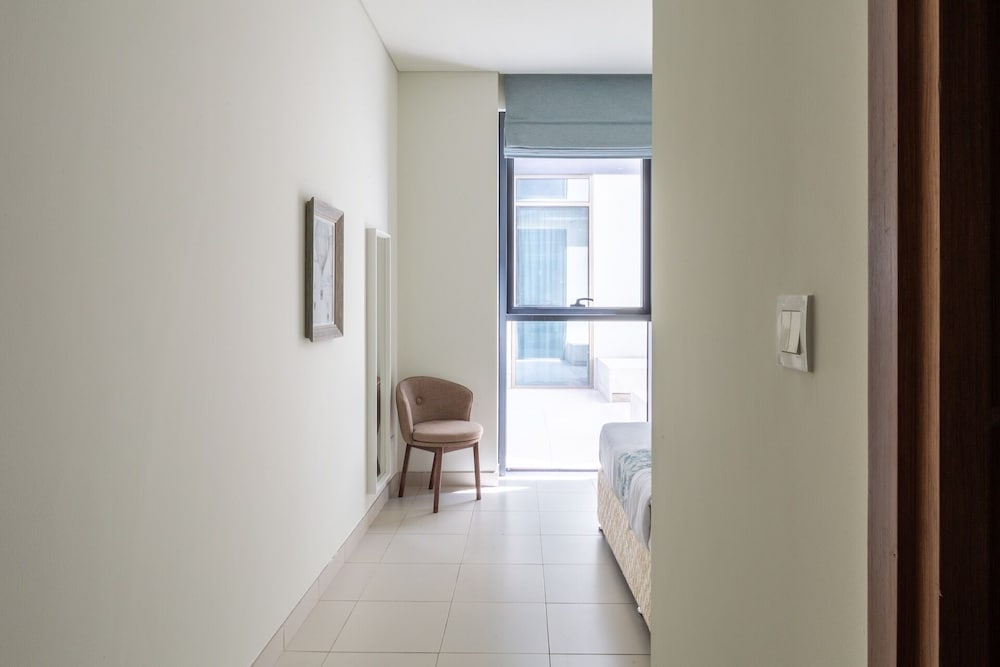 Upscale 3BR Apartment In Prime Location - City Walk