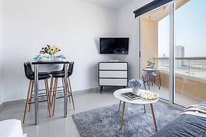 Stylish and Comfy Studio in Lakeside Impz!