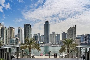 Unique 1BR Loft in Dubai Marina!