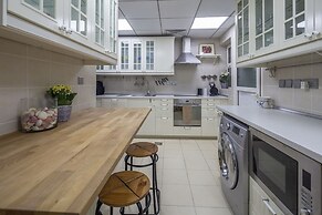 Spacious + Beautiful Private Villa in JVC