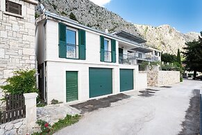 House Dunja