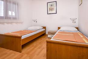Apartments Cvitic
