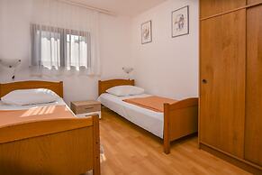 Apartments Cvitic