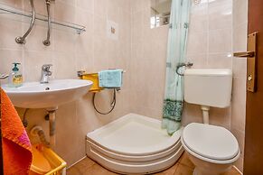 Apartments Cvitic