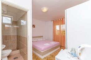 Rooms Mira Rooms
