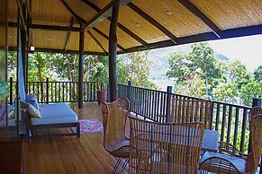 Lihim Resorts