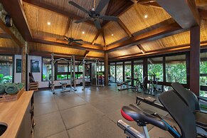 Lihim Resorts