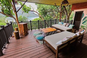 Lihim Resorts