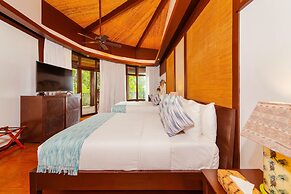 Lihim Resorts