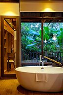 Lihim Resorts