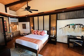Lihim Resorts