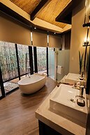 Lihim Resorts