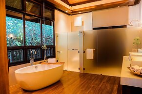 Lihim Resorts