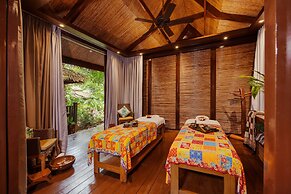 Lihim Resorts