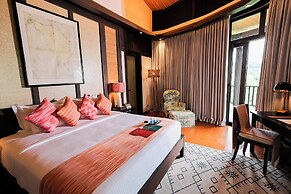 Lihim Resorts