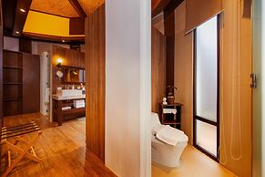 Lihim Resorts