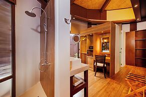 Lihim Resorts