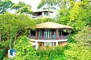 Lihim Resorts