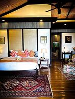 Lihim Resorts