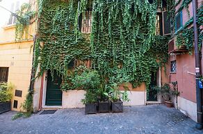 Piazza Navona Apartments
