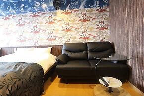 J hotel