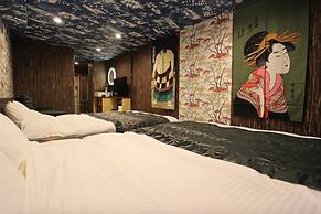 J hotel