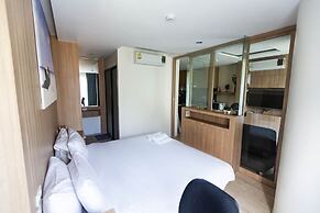 The Chezz Condominium by Patsamon